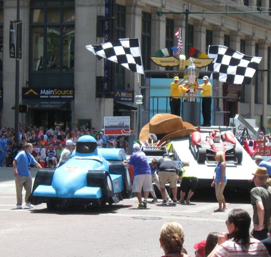 Crisis on Jackknifed Float!