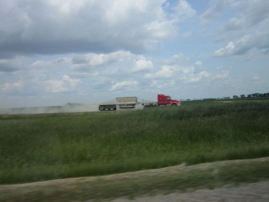 North Dakota semi tractor trailer truck