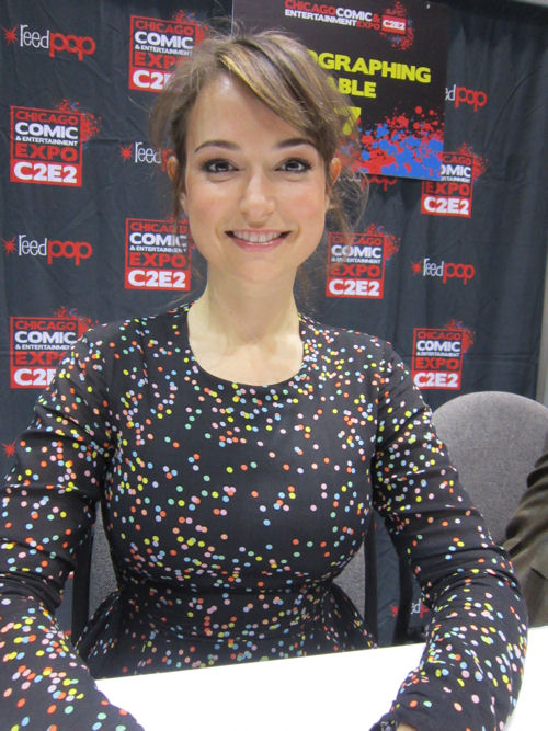 Milana Vayntrub!