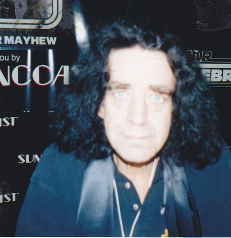 Peter Mayhew!