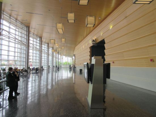 Grand Wayne hallway!