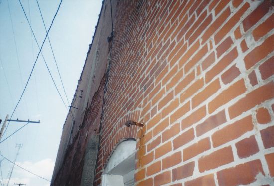 Alley Wall!