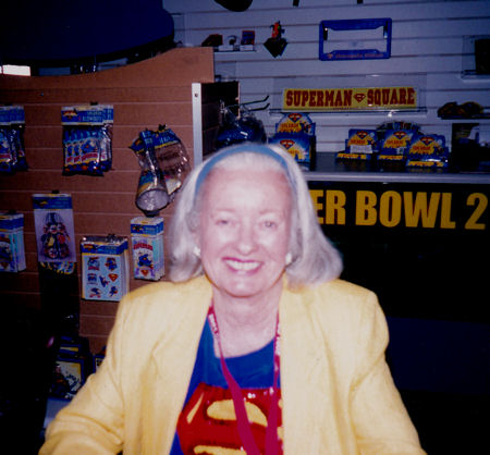 Noel Neill!