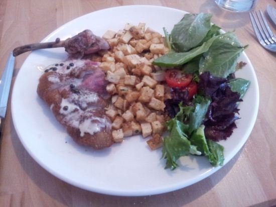 Magret de Canard a la creme au Poune