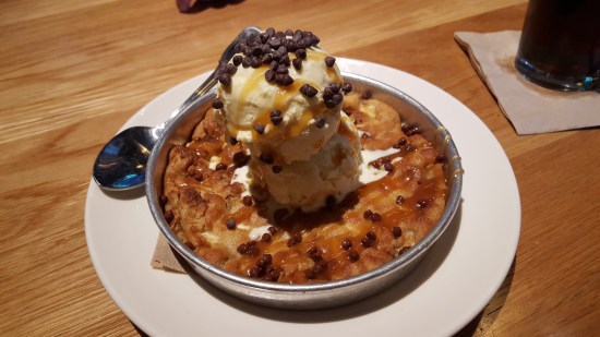 Salted Caramel Pizookie!