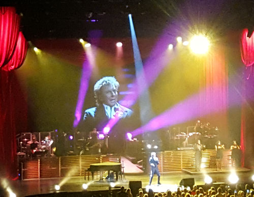 Barry Manilow!