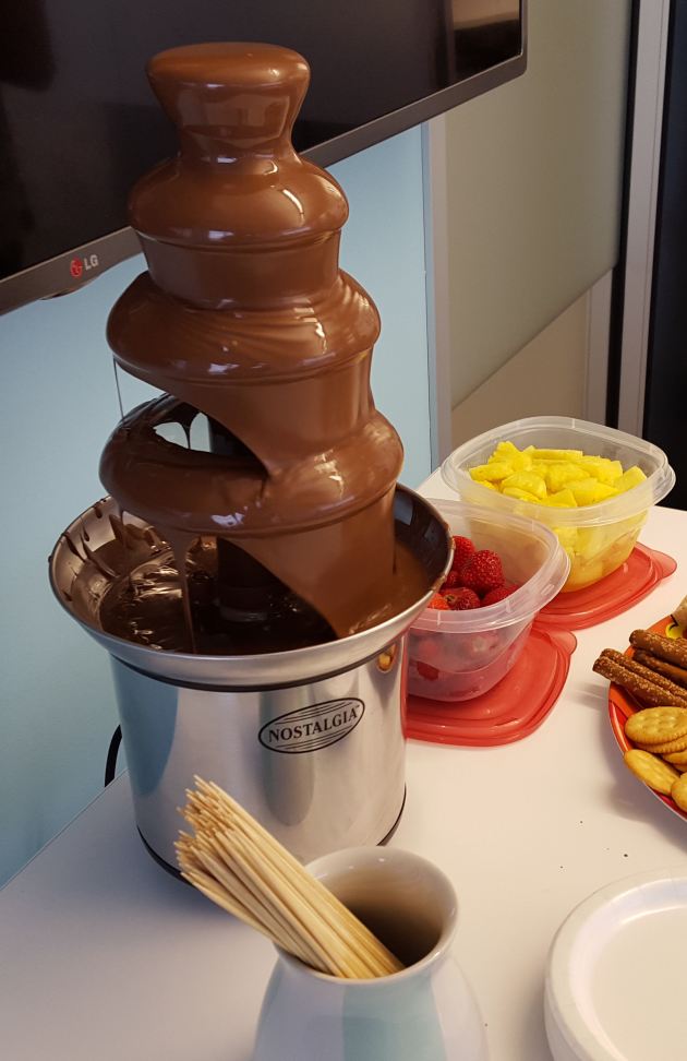 Fabulous Frothy Fatty Frolicky Friday Fun with a Fondue Fountain ...