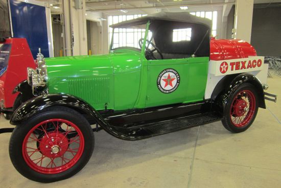 Texaco truck!