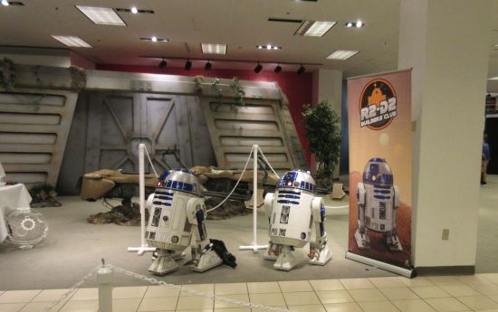 R2-D2 Builders Club!