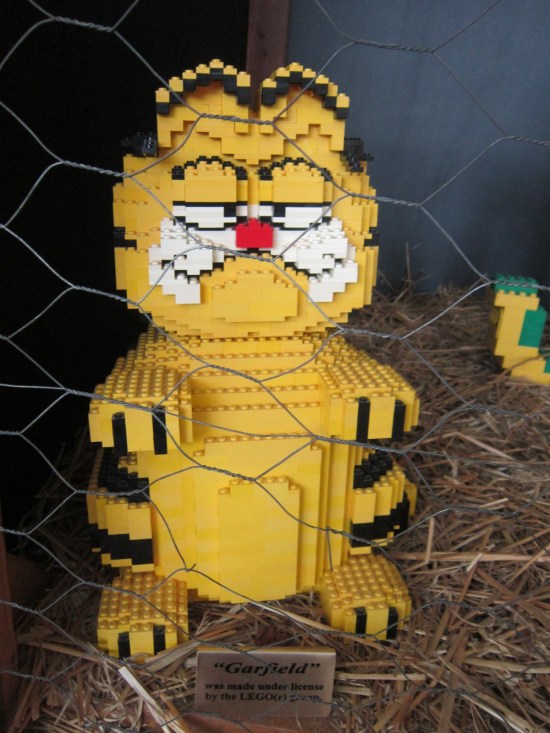 Lego Garfield!