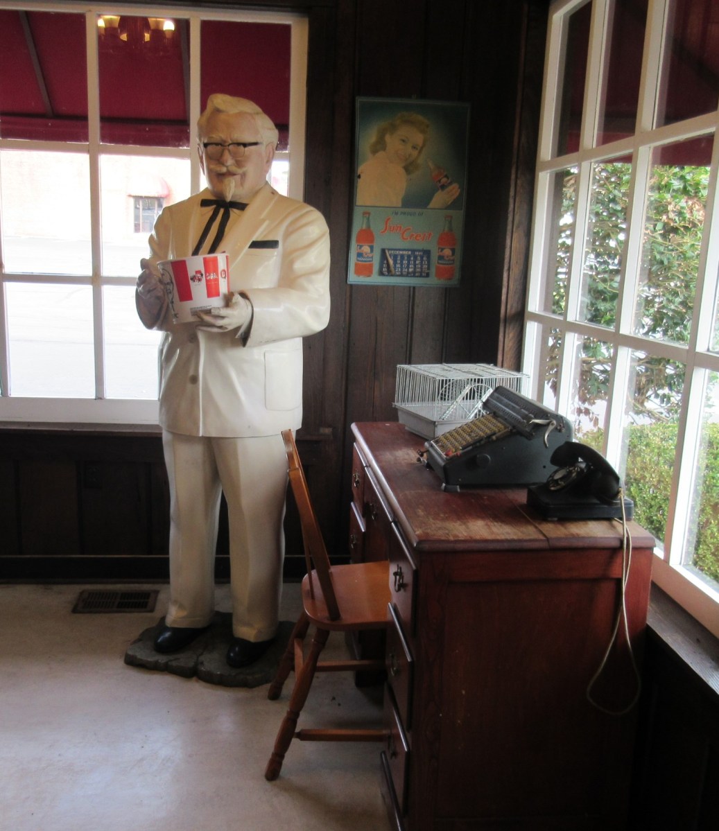 Colonel Sanders statue!