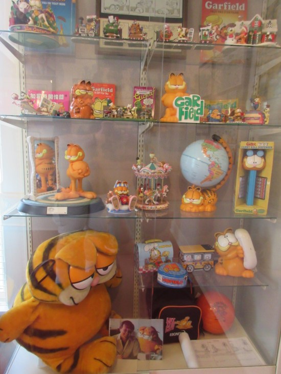 Garfield merch!