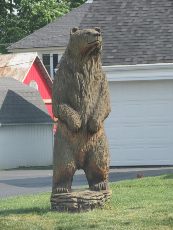 wood-carved bear!