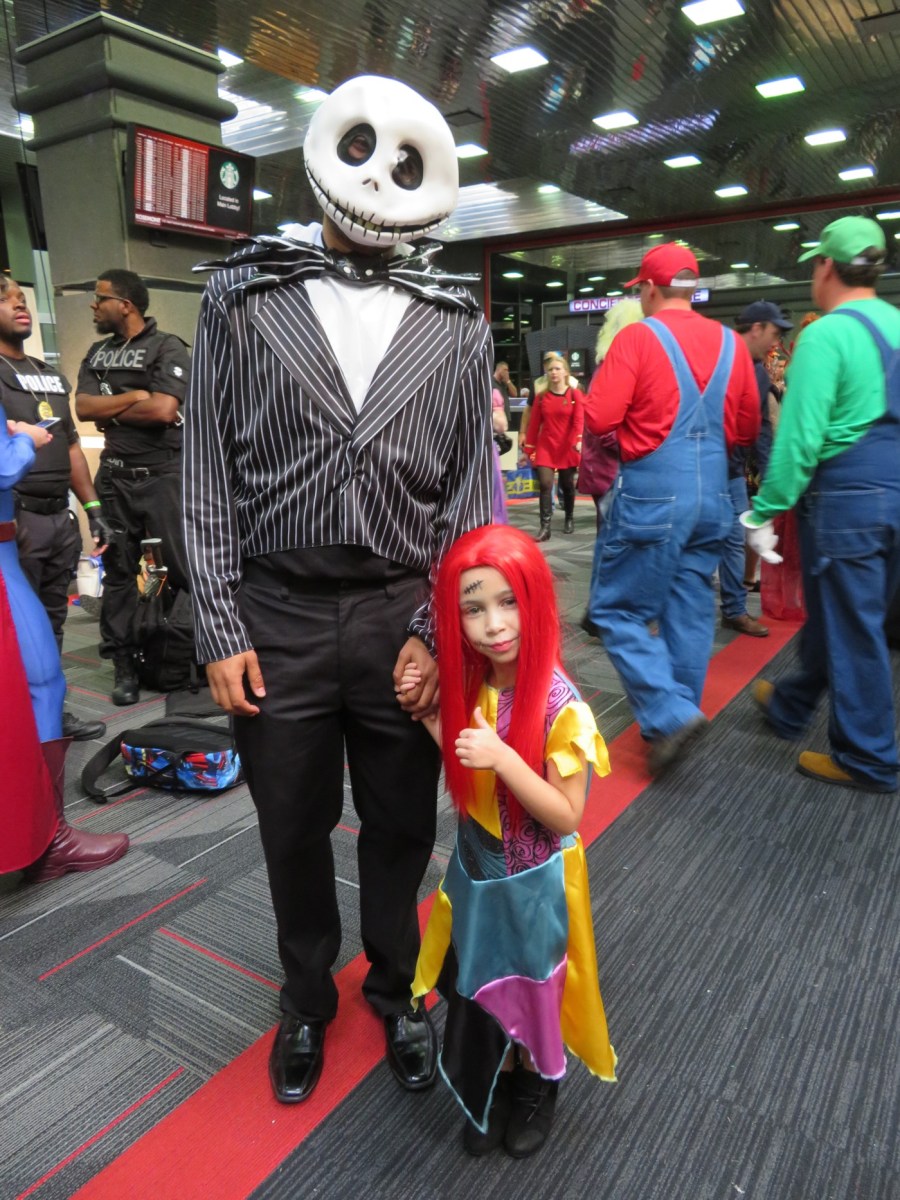 Jack Skellington and Sally!