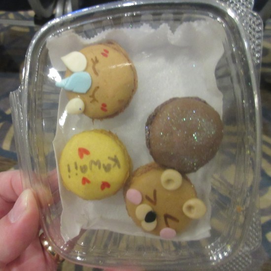 Crumby Art macaroons!