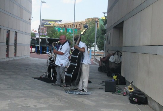 street musicians!