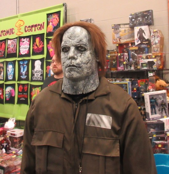 Michael Myers statue!