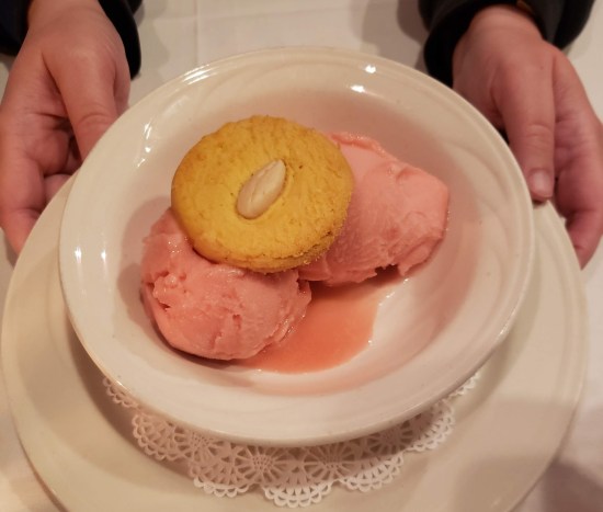 raspberry sherbet + cookie!