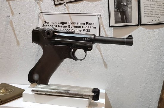 Luger P-08 9mm!