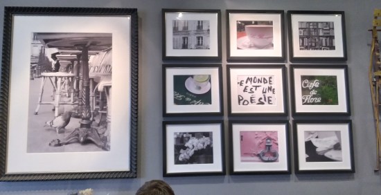 Sample bistro decor.