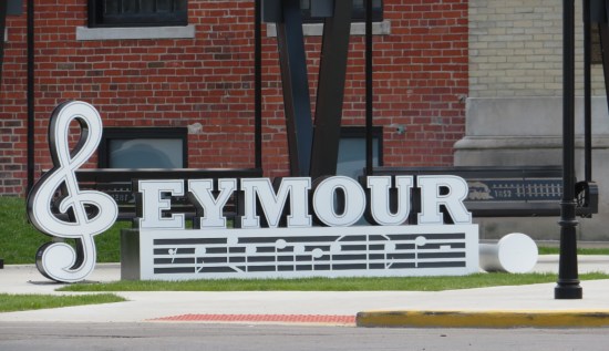 Seymour city sign.