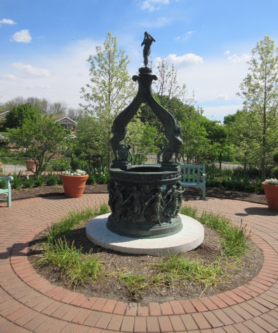 Minnetrista wishing well.
