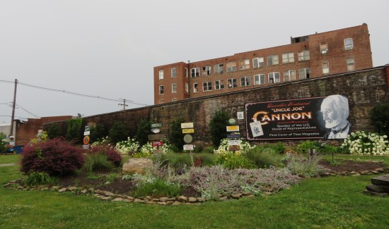 Danville Illinois signs.