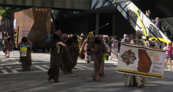 Star Wars Jawas cosplay!