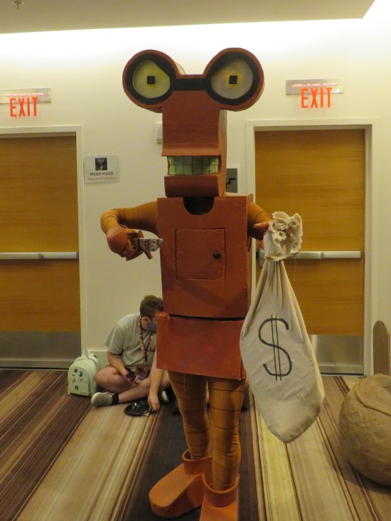 Roberto robot cosplay!