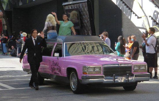 Teenage Euthanasia cosplay!