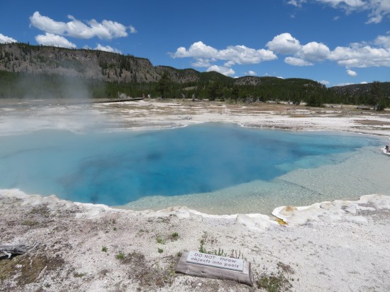 Biscuit Basin, do not throw objects into pools!