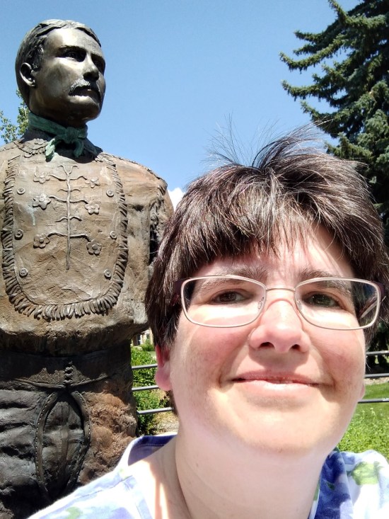 Young Teddy Roosevelt statue selfie!