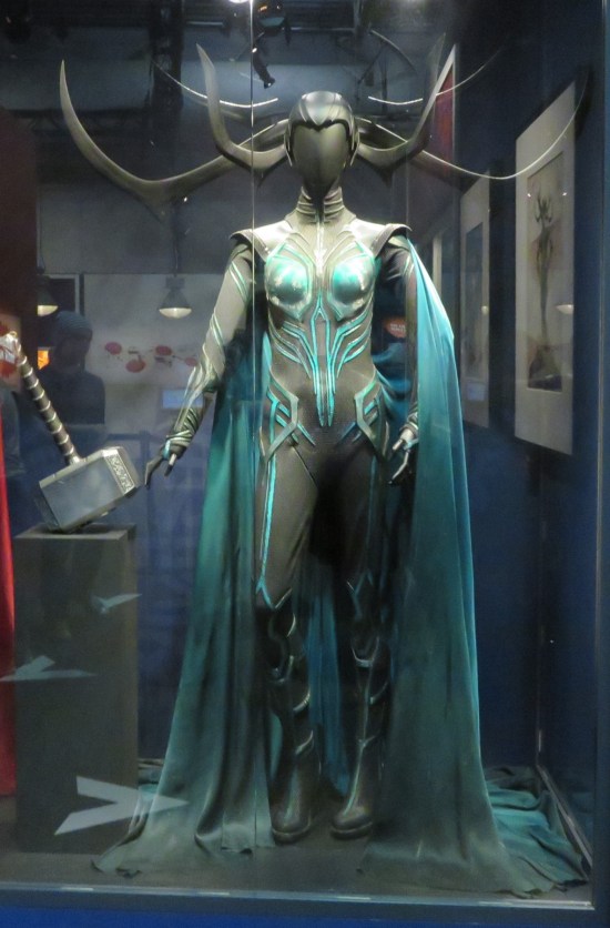 Hela costume!
