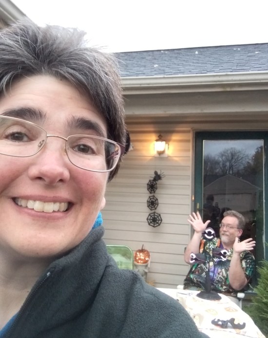 The Goldens Halloween 2022 selfie.