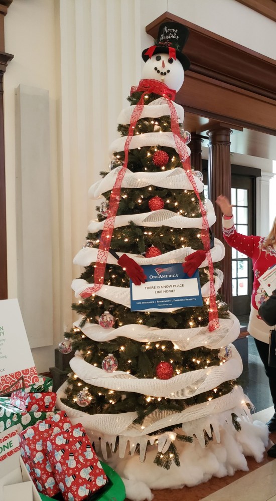 OneAmerica (insurance company) Christmas tree