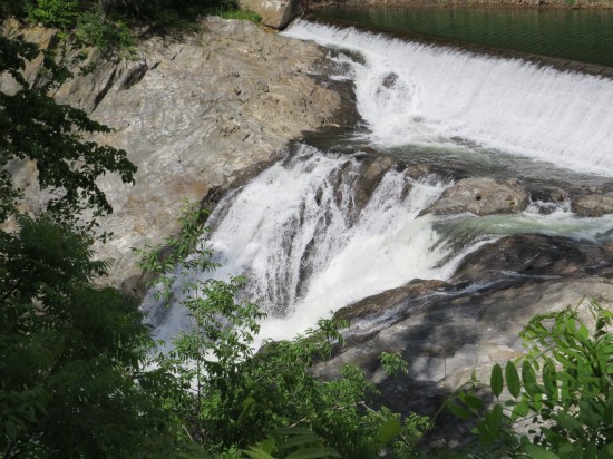The pretty waterfall close up.