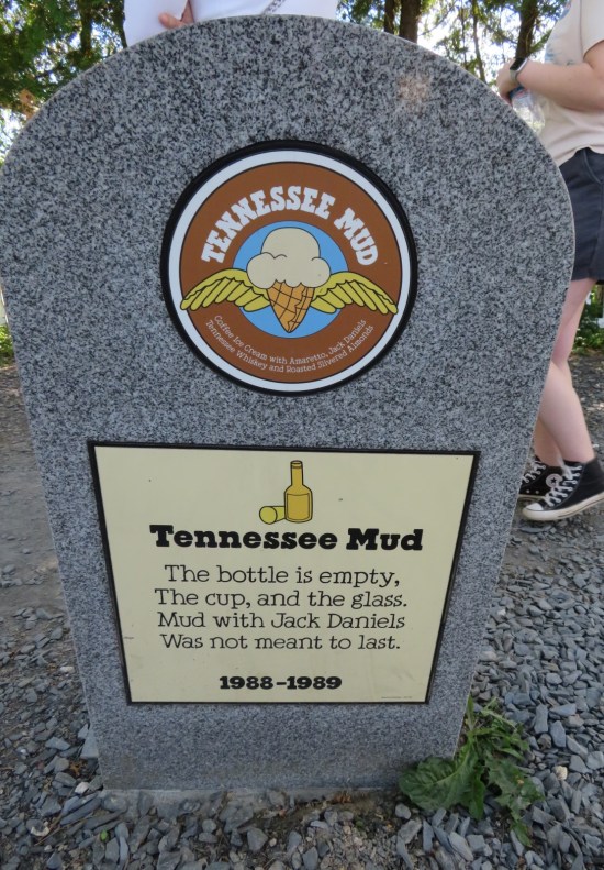 "Tennessee Mud" ice cream tombstone