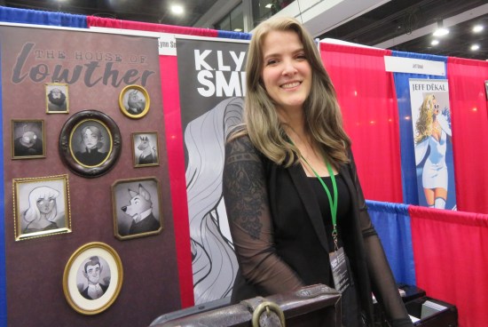 K. Lynn Smith at her Artists Alley booth.