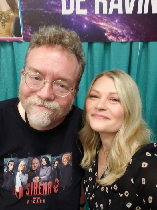 This old man in a selfie taken with and by Emilie de Ravin.