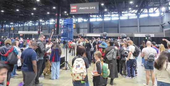 Crowds milling about the photo ops area.