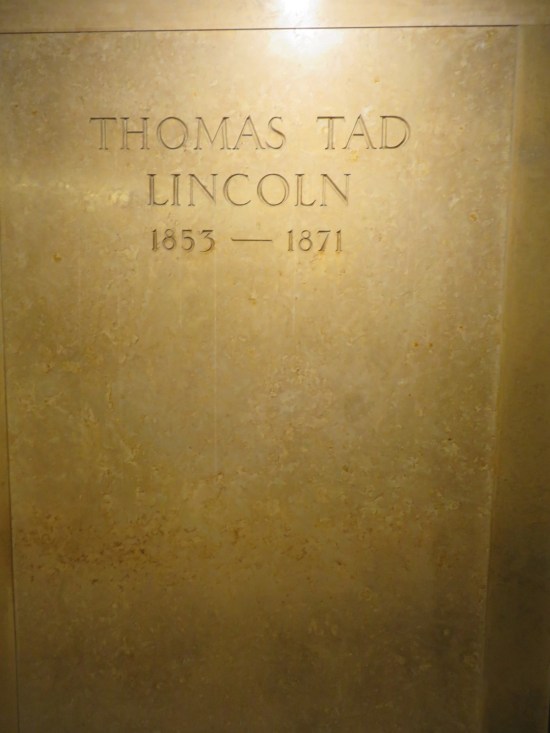 Off-white crypt labeled "Thomas Tad Lincoln 1853-1871".
