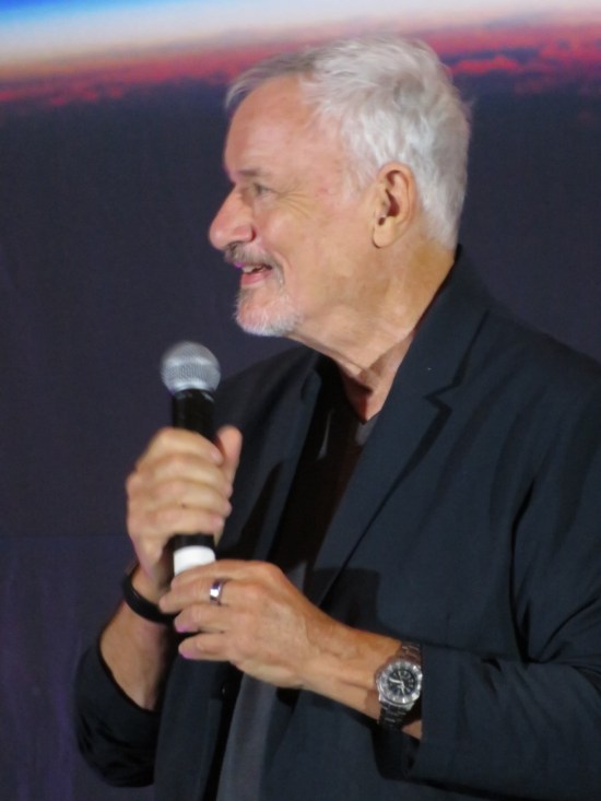 John de Lancie sideways!