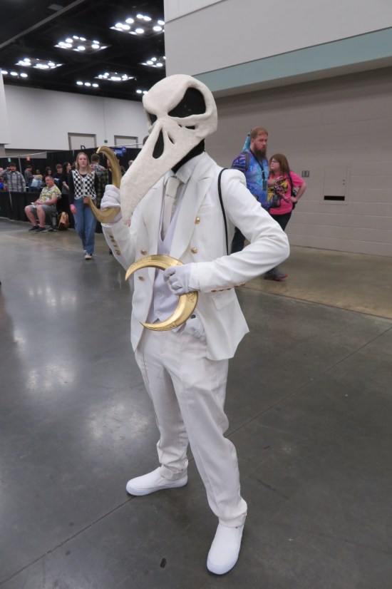 cosplay: Moon Knight in his "Mr. Knight" suit and Khonshu bird-skull helmet.