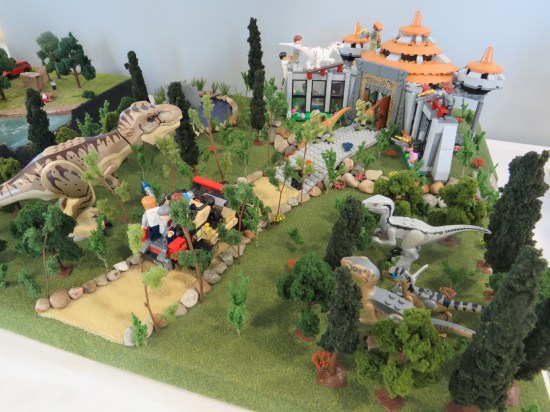 sprawling Lego Jurassic Park!