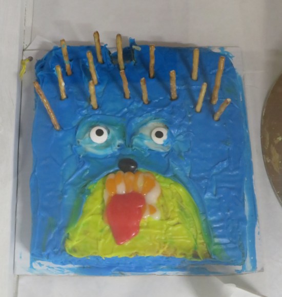 Cake misshapen like the horrible CGI version of Sonic that was famously mocked on the internet, forcing the filmmakers to go back and redraw him in the entire movie.