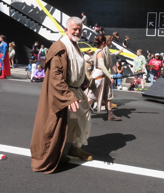Ben Kenobi cosplayer from A New Hope way back when.