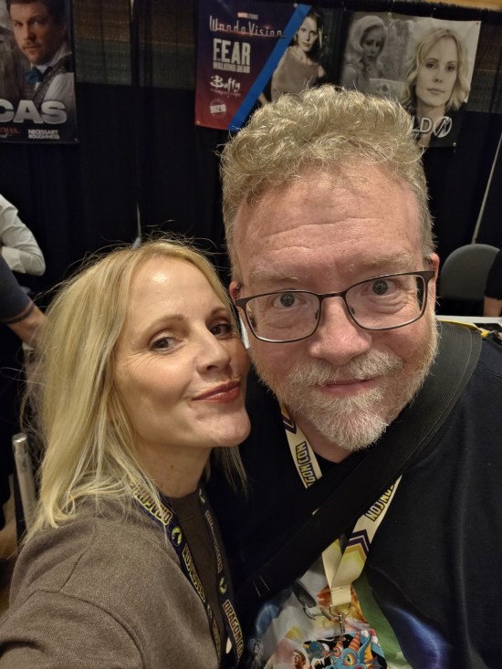 Selfie with Emma Caulfield, me staring directly into camera and afraid to move and ruin the shot.