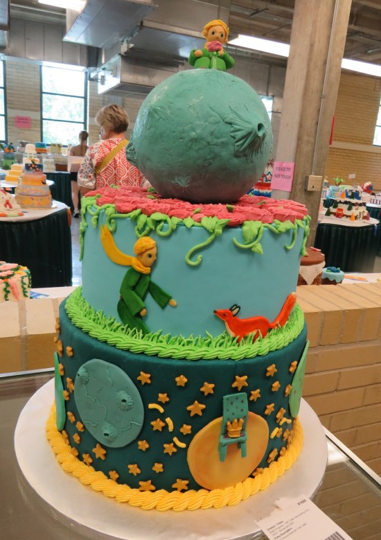 Cake evoking the famous kid's book by Antoine de Saint-Exupery.