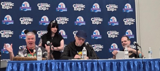 Same Sketch Duel panel, but Scott Beaderstadt is doing jazz hands.