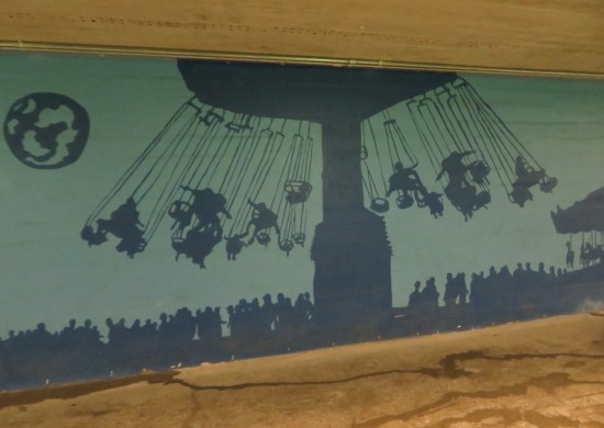 swings silhouette mural!